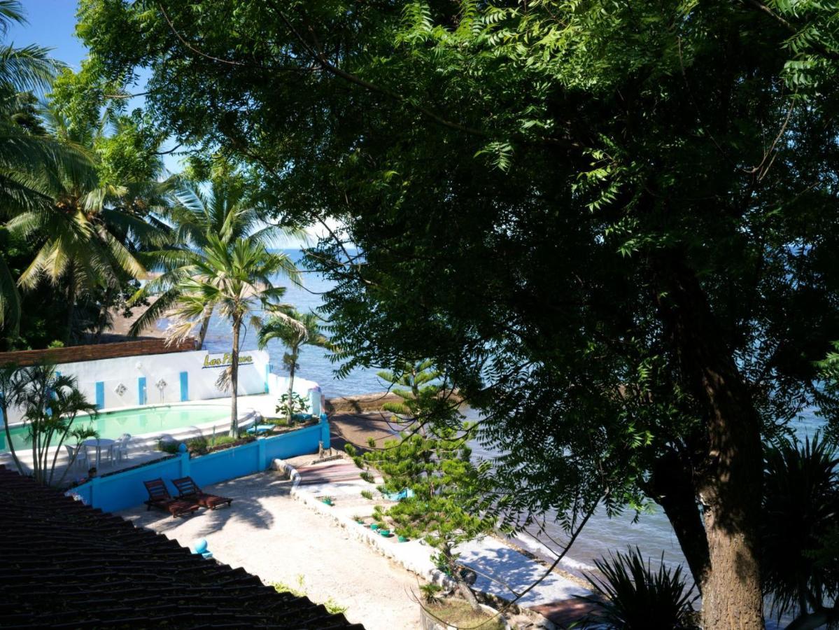 Las Flores Beachside Hotel Catmon Extérieur photo